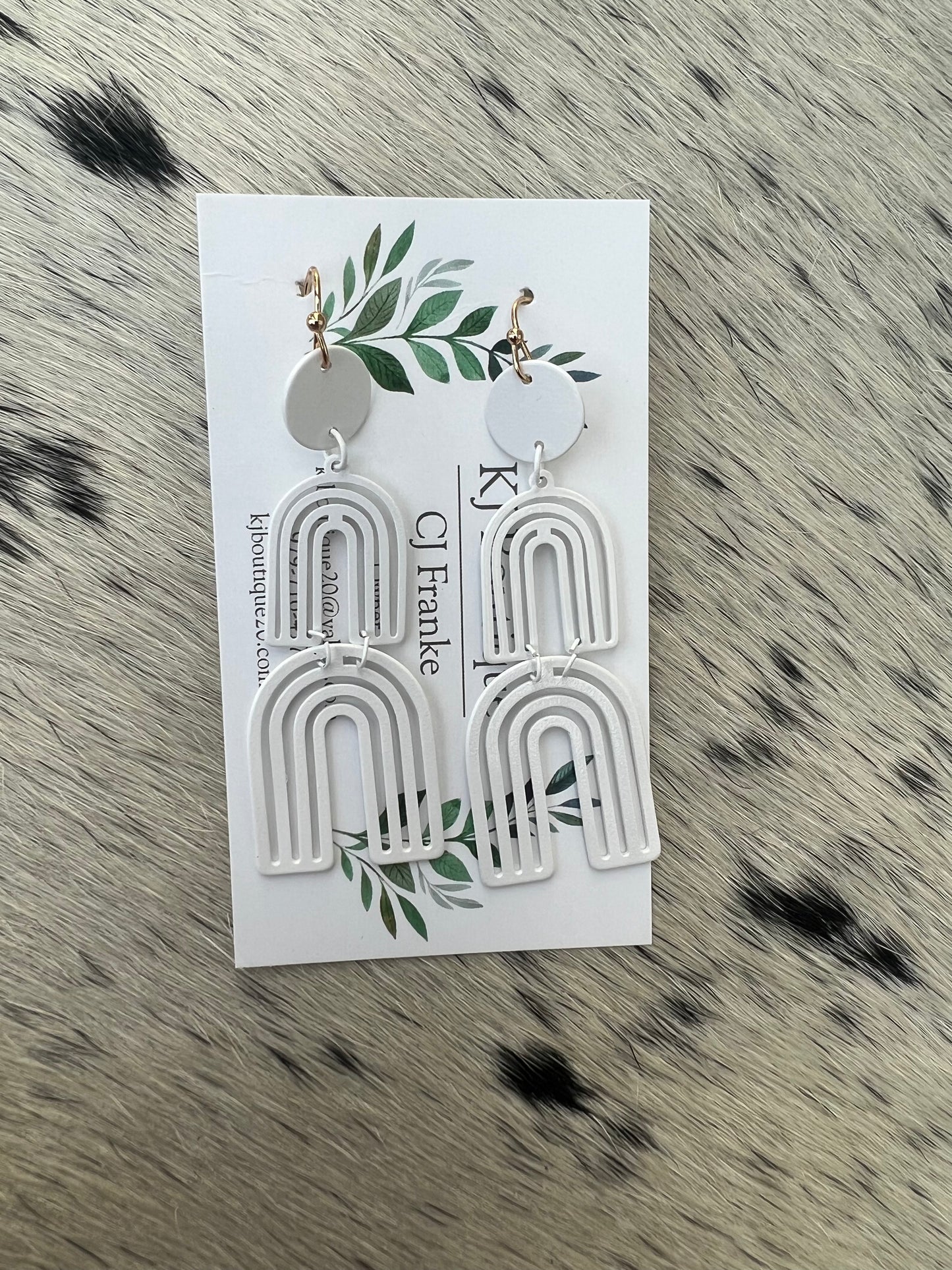 Triple Arch Earrings Asst