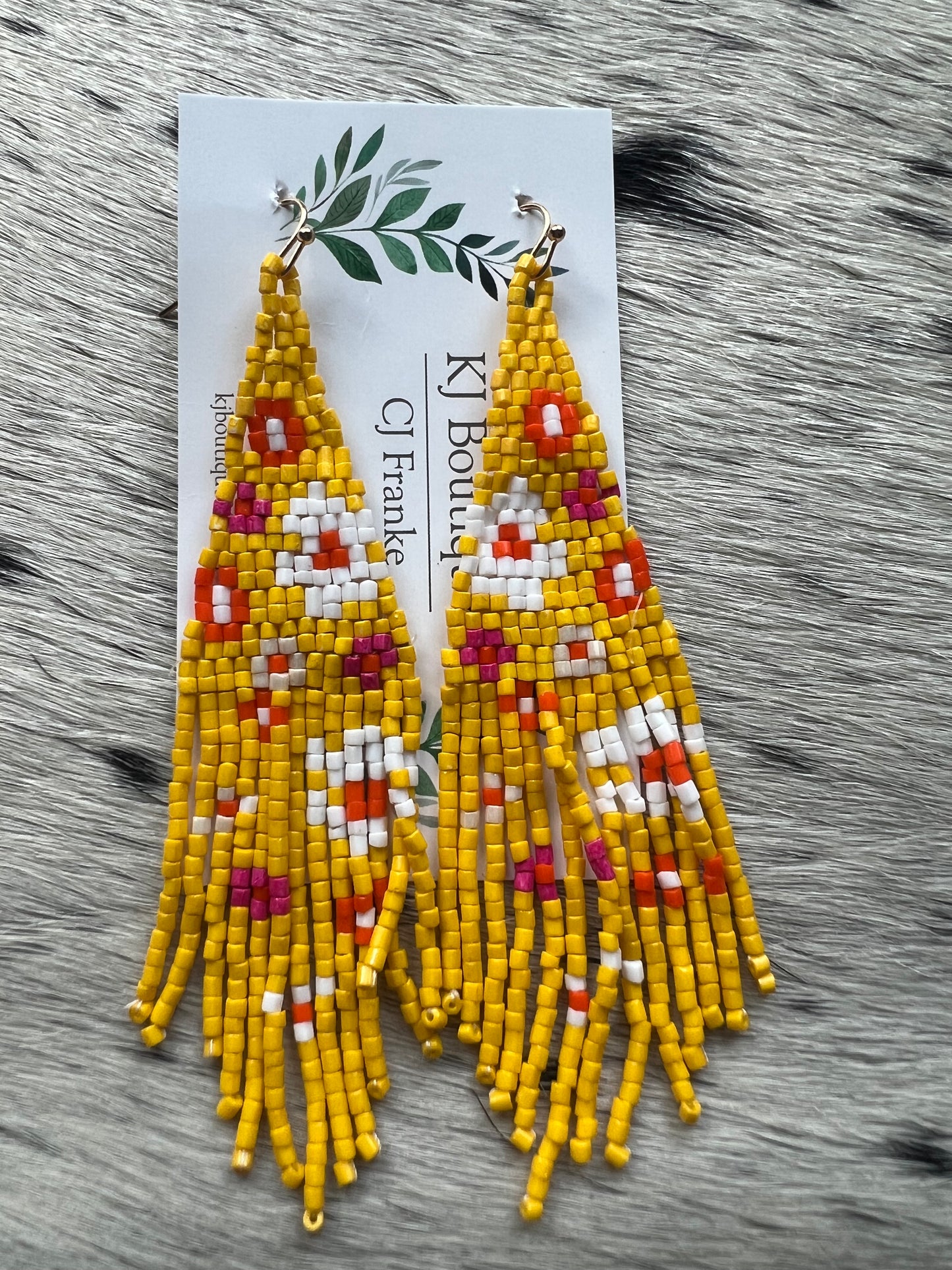Beaded Flower Earrings Asst