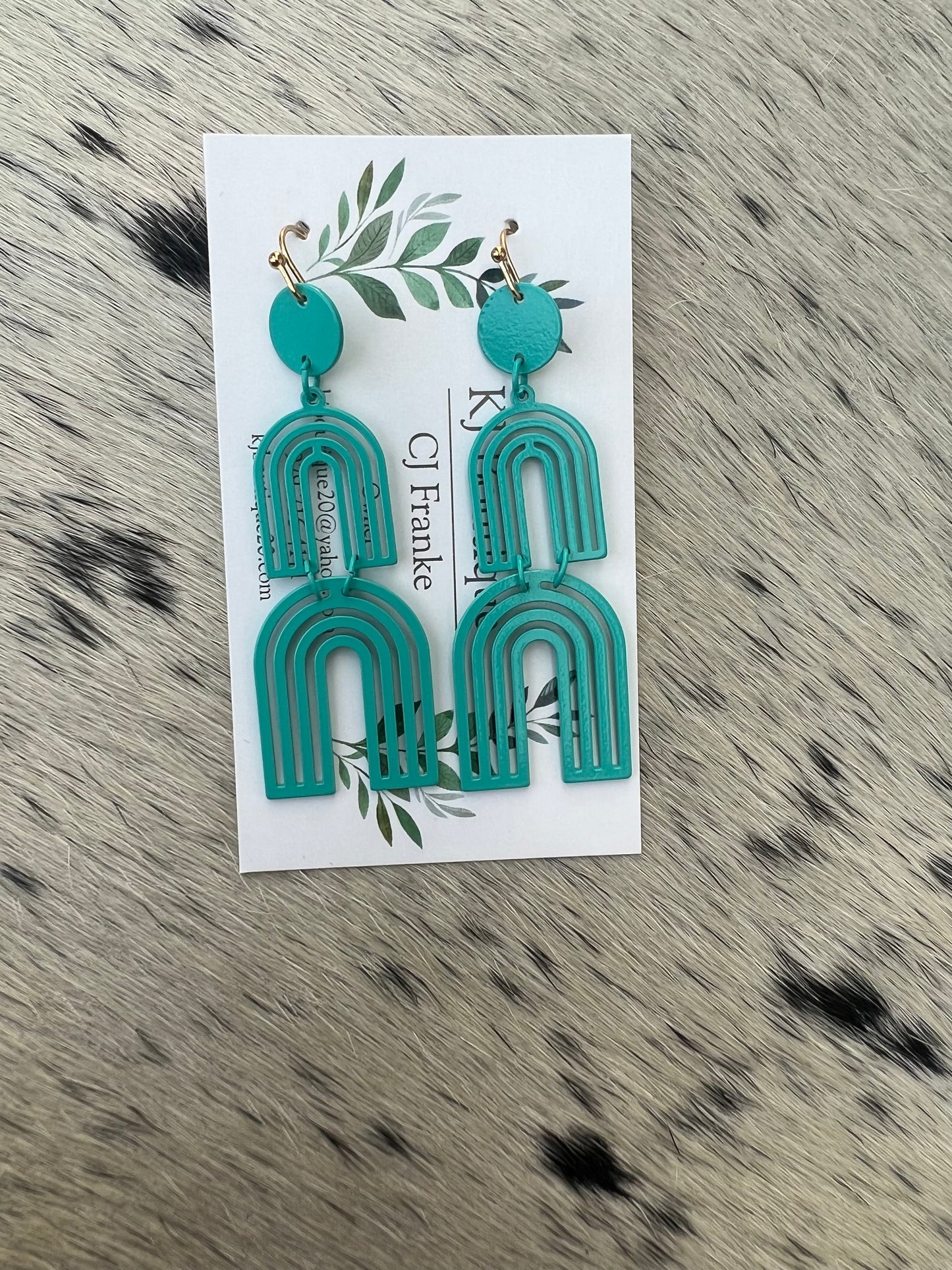 Triple Arch Earrings Asst
