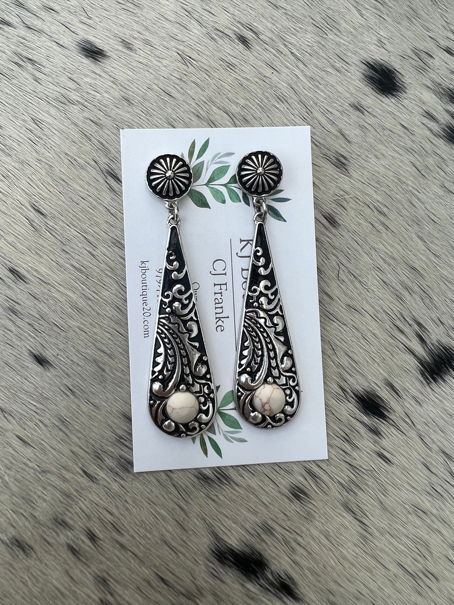 Western Earrings Asst